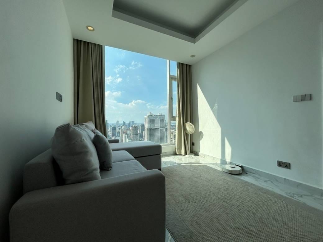 J Tower 2 Condominium | Zařízeno Condo K pronájmu