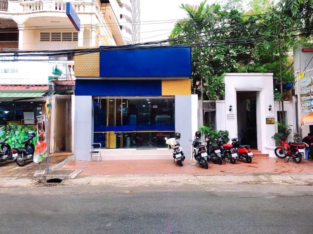 544 sqm Living Size Shophouse K pronájmu in Boeng Keng Kang