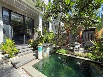 $1,200 Villa