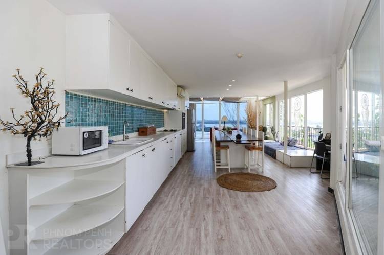 Penthouse Na wynajem w Chroy Changvar, Phnom Penh