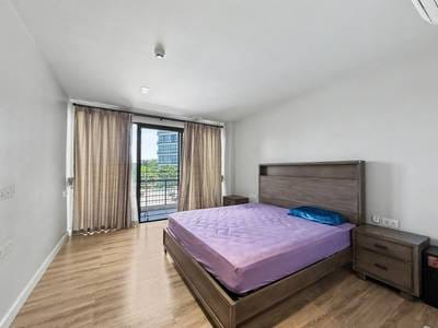 North Park Condominium | Zařízeno Condo K pronájmu