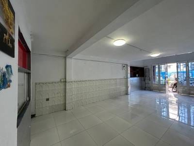 $1,000 店屋