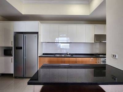 $1,350,000 Condo