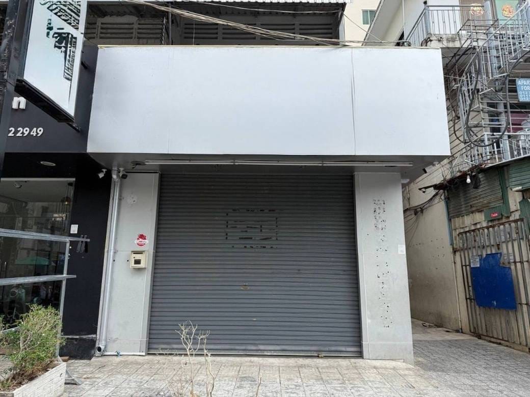 $1,100 Shophouse