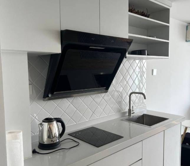 Zařízeno Condo For Sale & Rent