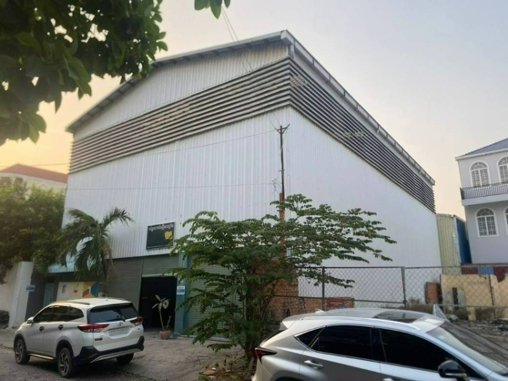 25mx15m x10m Tall - Warehouse for Rent at Tuol Tompoung 1