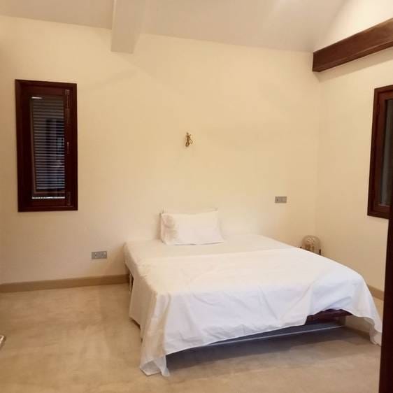 $1,500 Villa