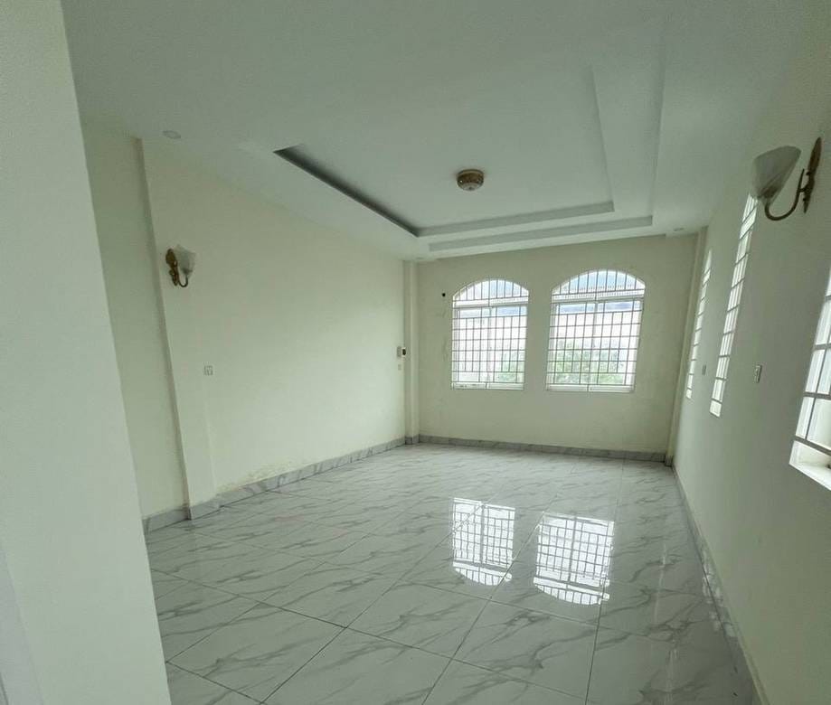 $105,000 Shophouse