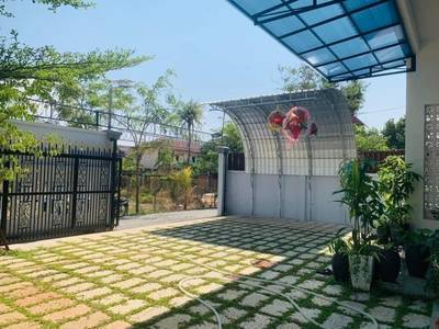 $900 Villa
