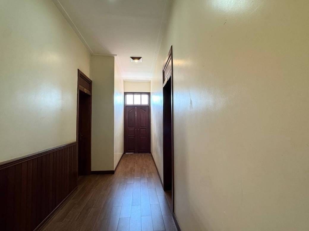 11 Bedrooms House and lot K pronájmu for $2,000