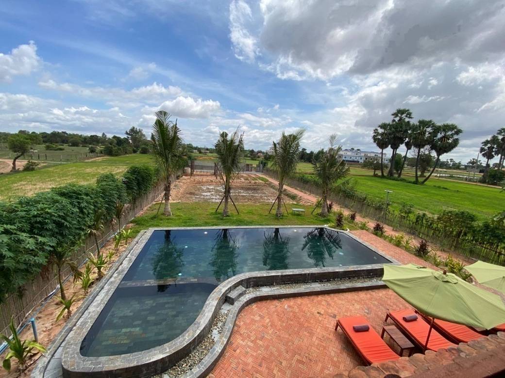 House and lot สำหรับขาย พื้นที่ใช้สอย 180 ตร.ม. ใน Siem Reap