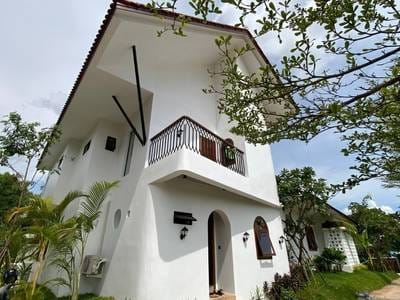 Zařízeno House and lot Na prodej