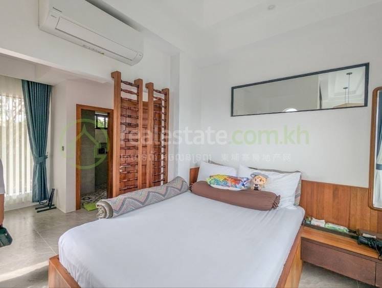 1,273 sqm Land Size Villa For Sale for $490,000