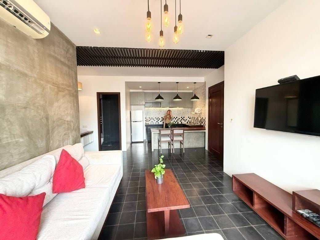 Apartment For Rent with 1 Parking Space