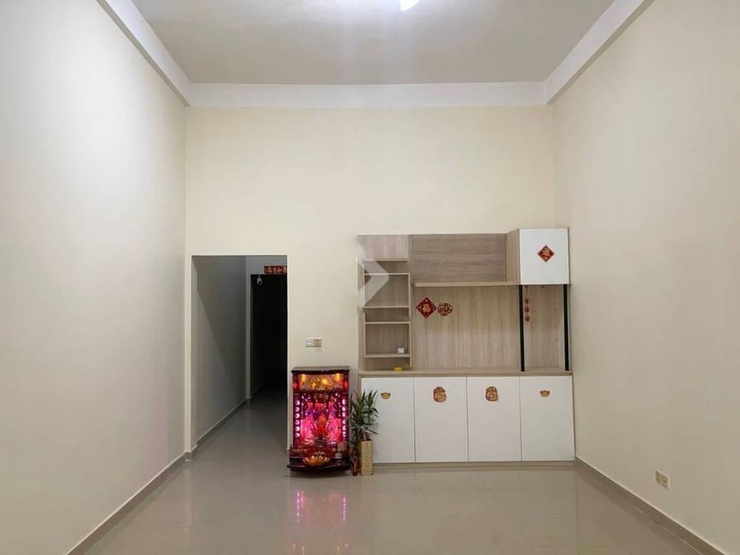 Por Sen Chey联排住宅出售，价格$120,000
