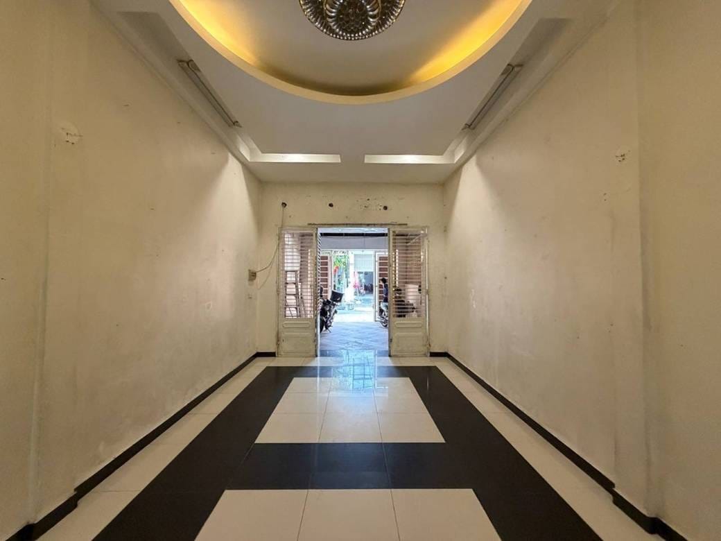 Chamkarmon店屋出租，价格$700