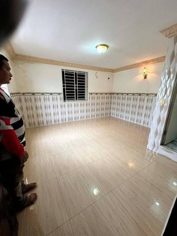 $179,000 Flat House
