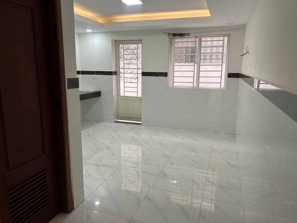 82 sqm Land Size Flat House For Sale