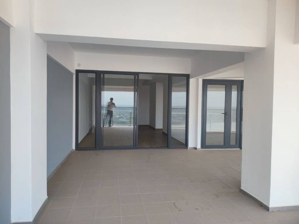Chroy Changvar公寓出售，价格$400,000