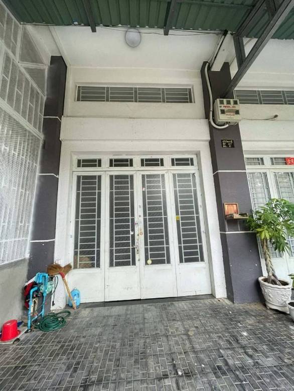 $66,000 Flat House