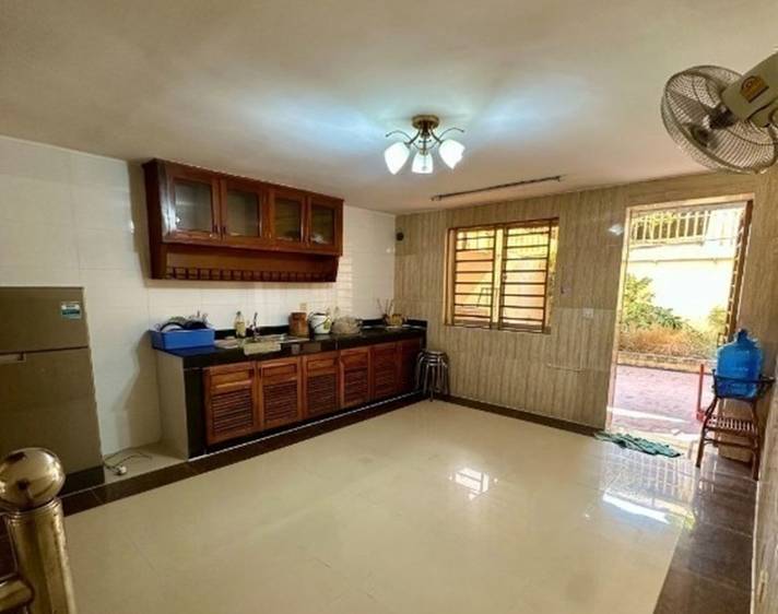 97 sqm Land Size Shophouse For Sale & Rent