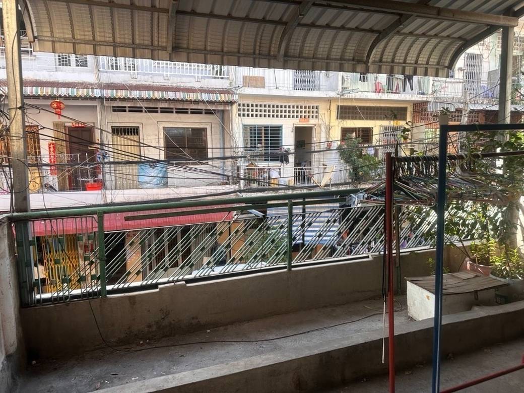 House and lot出售，位于乌亚西1分区, 马卡拉区, 金边