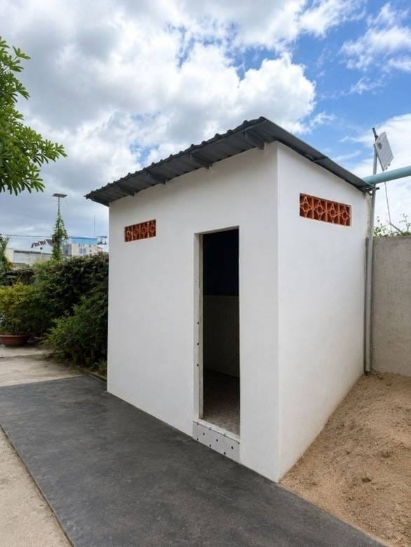 500 sqm Land Size Warehouse For Sale