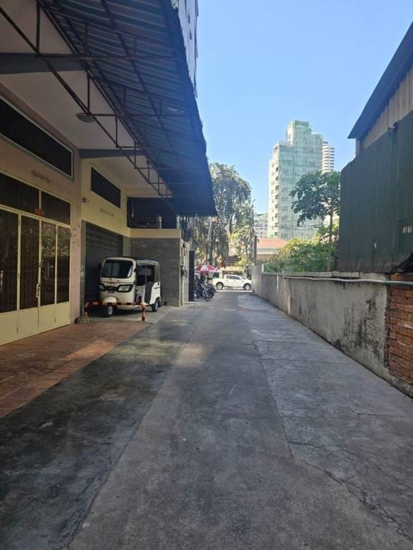 House and lot Na prodej in Tonle Bassac, Chamkarmon, Phnom Penh