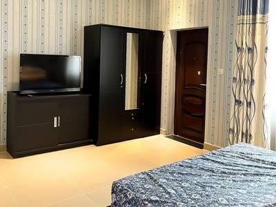 195 sqm Living Size Řadový dům K pronájmu in Chamkarmon