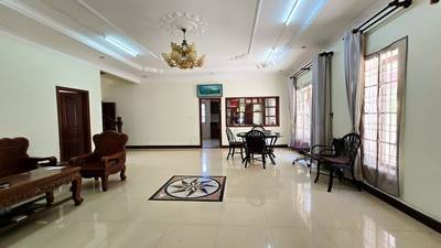 240 sqm Living Size Vila K pronájmu in Russey Keo