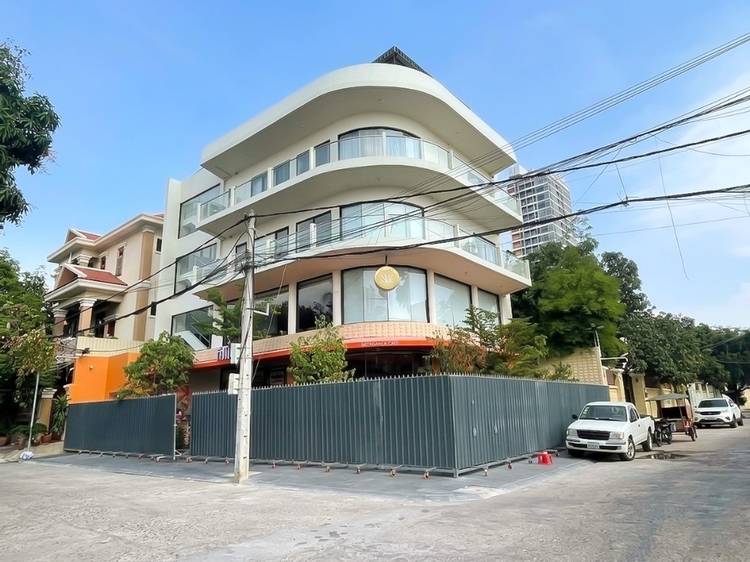 Building For Sale in Boeung Kak 2, Toul Kork, Phnom Penh
