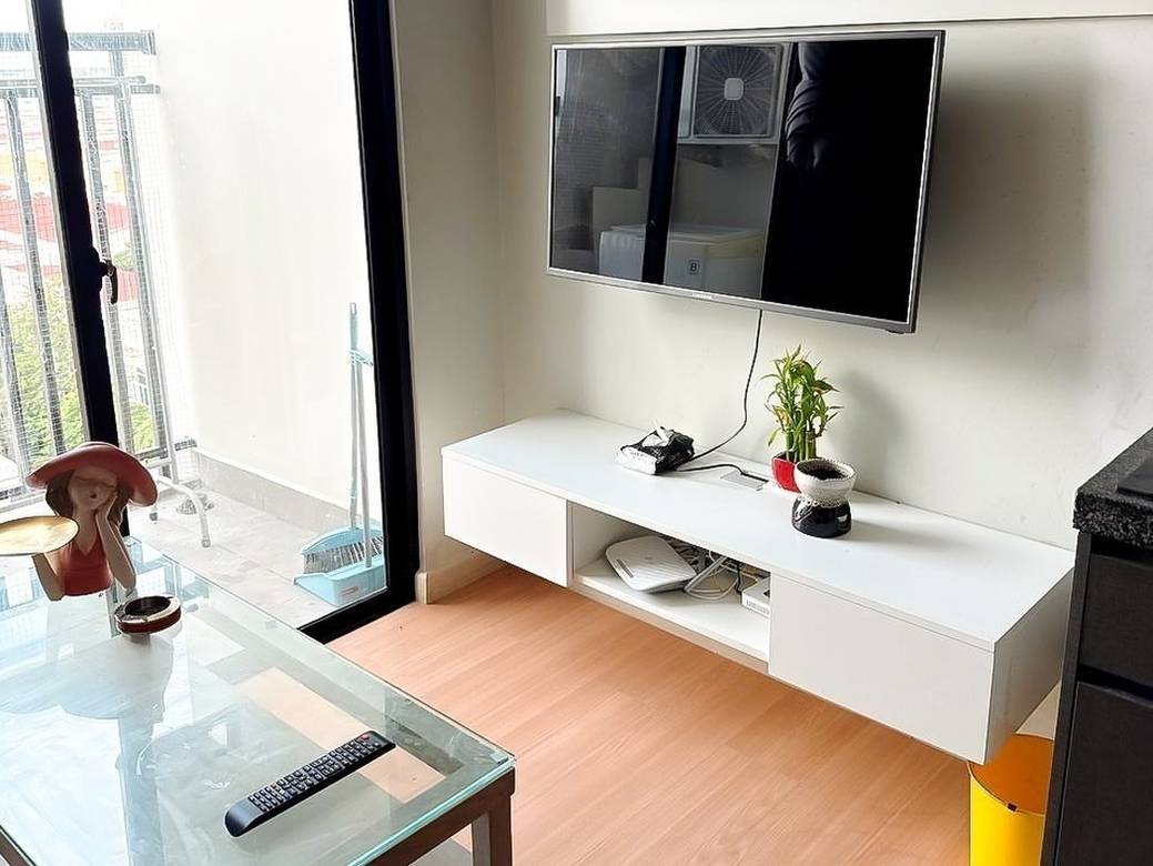 인테리어 됨 콘도 For Sale & Rent