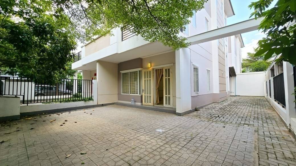 Borey Peng Huoth: The Star Platinum Rosato | 220 sqm Land Size Dvojvila K pronájmu