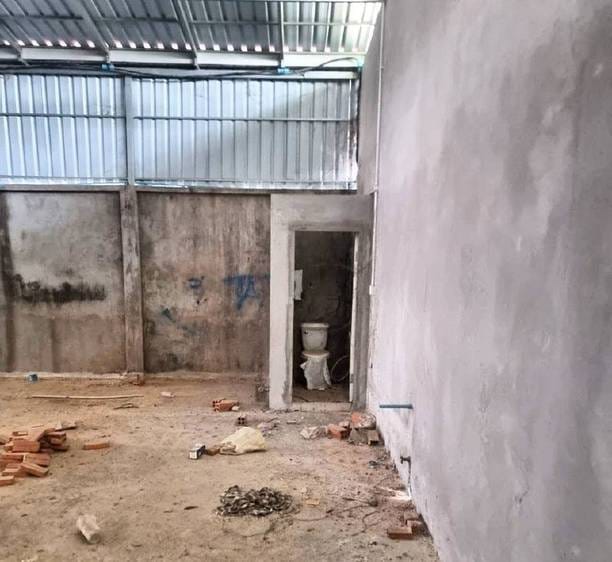 Magazyn Na wynajem o powierzchni mieszkalnej 150 m² w Russey Keo