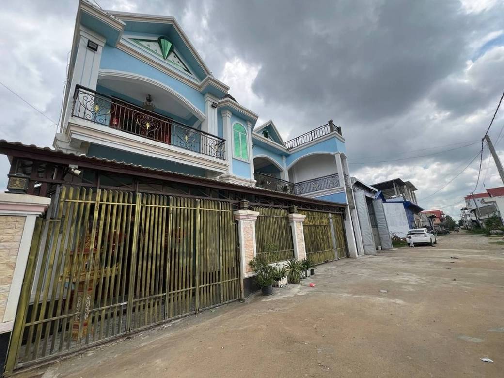 210 sqm Land Size Vila Na prodej