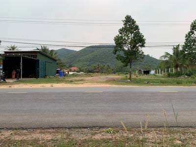 Pozemky Na prodej in Kep $153,000