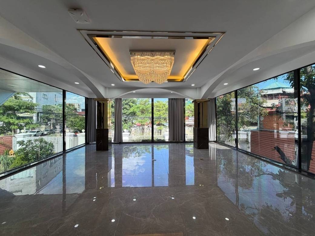 Budova For Sale & Rent in Toul Kork $4,900,000