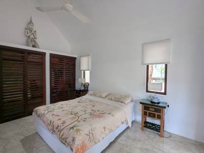 $2,000 Villa