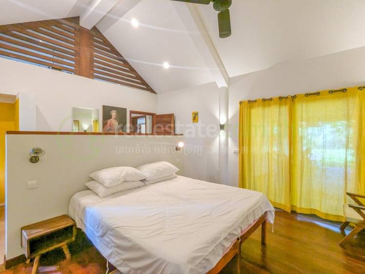 วิลล่า For Sale & Rent 5 ห้องนอน