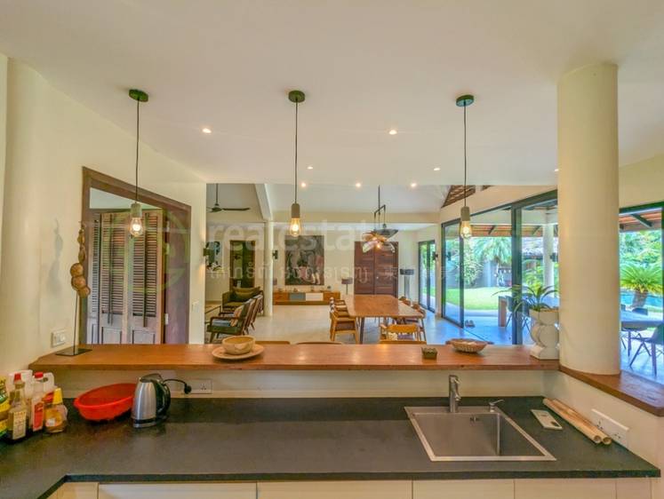 วิลล่า For Sale & Rent ขนาดที่ดิน 1,450 ตร.ม. ราคา $600,000