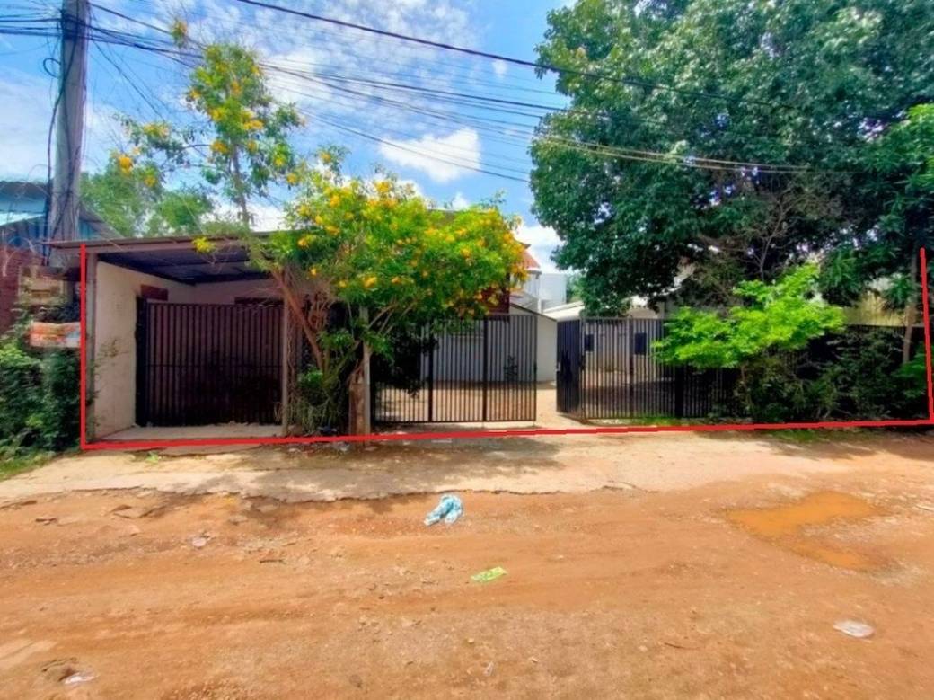 1,849 sqm Land Size Budova Na prodej