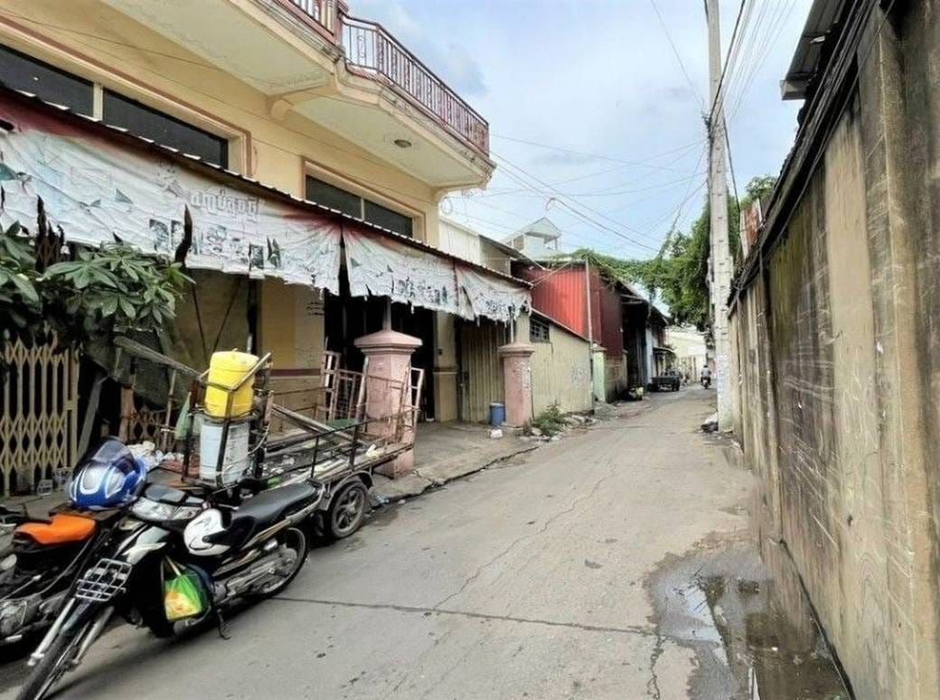 55 sqm Land Size House and lot Na prodej