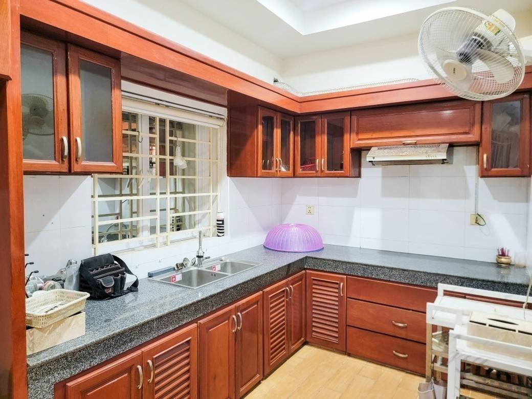 双子别墅For Sale & Rent，位于新金边, 森速区, 金边