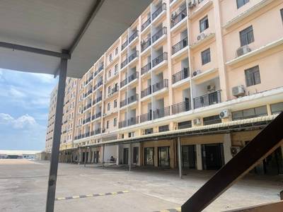 $8,000,000 Bâtiment