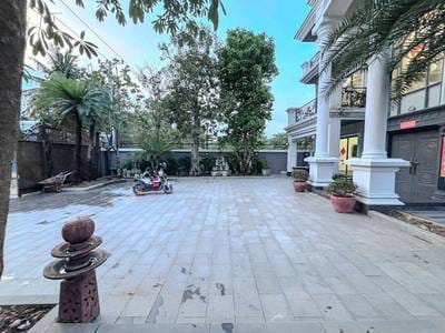 $409,000 Villa