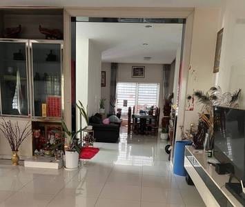 วิลล่าแฝด For Sale & Rent พื้นที่ใช้สอย 223.2 ตร.ม. ใน Russey Keo