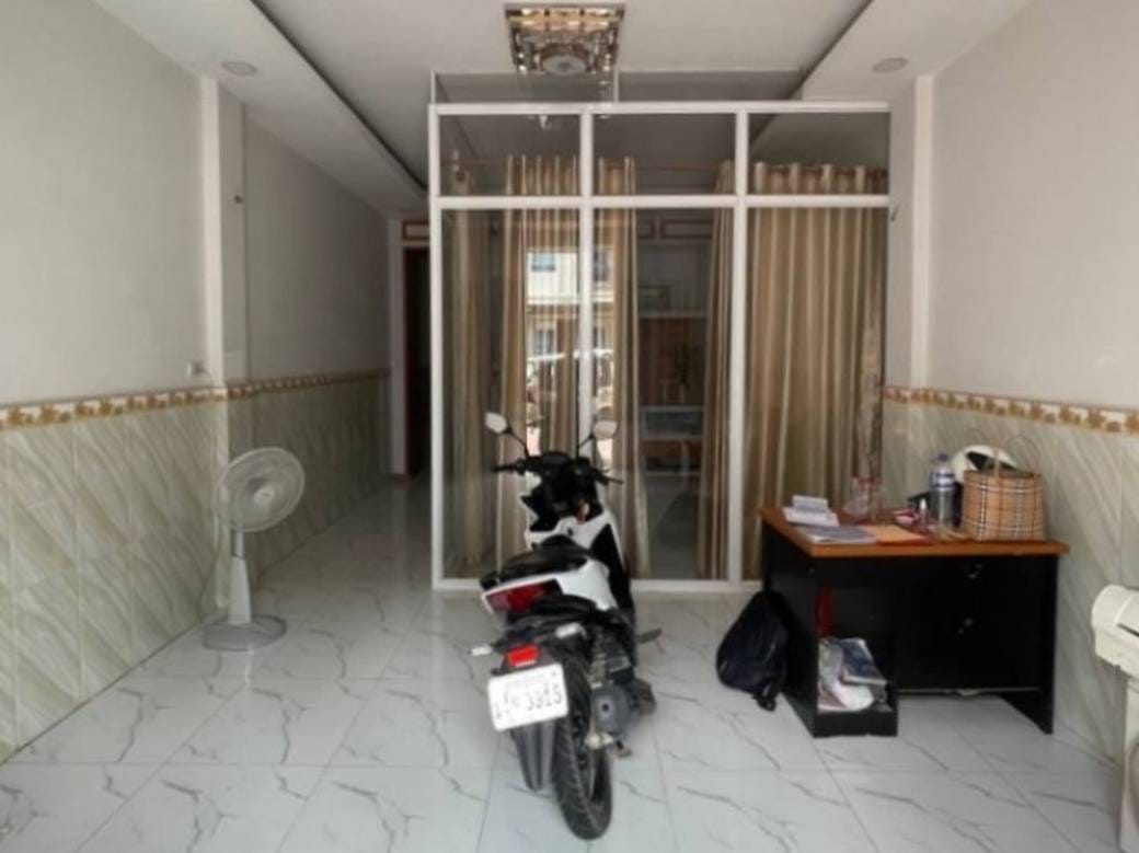 201.6 sqm Living Size Link House For Sale in Poipet