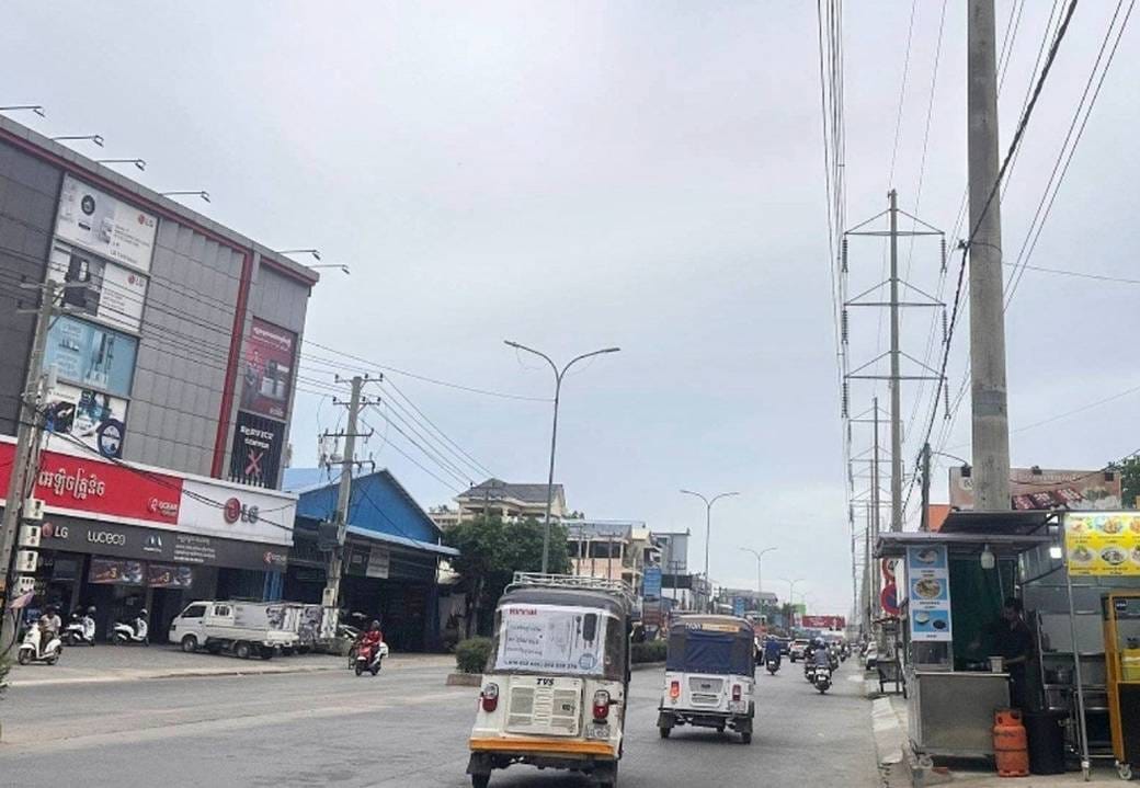 Sklad Na prodej in Ou Baek K'am, Sen Sok, Phnom Penh