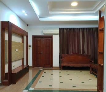 Borey Peng Huoth: The Star Platinum Athina | $1,100 Dvojvila