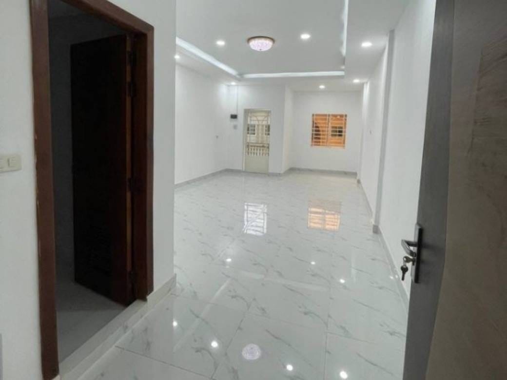 Link House For Sale in Poipet, Poipet, Banteay Meanchey